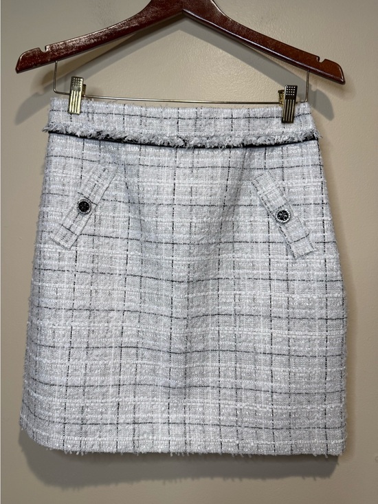 Guess Dresses & Skirts - NWT Guess Sofia Mini tweed skirt size medium